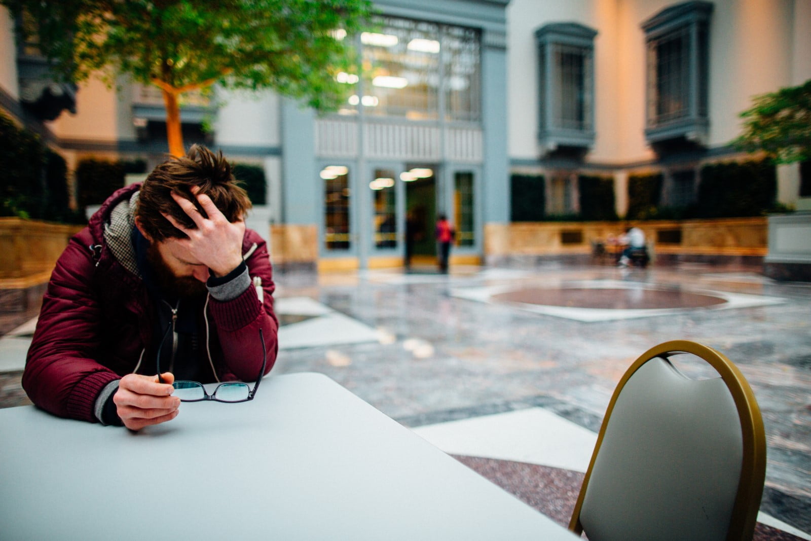 Waarom je vaak op vakantie je stress pas voelt